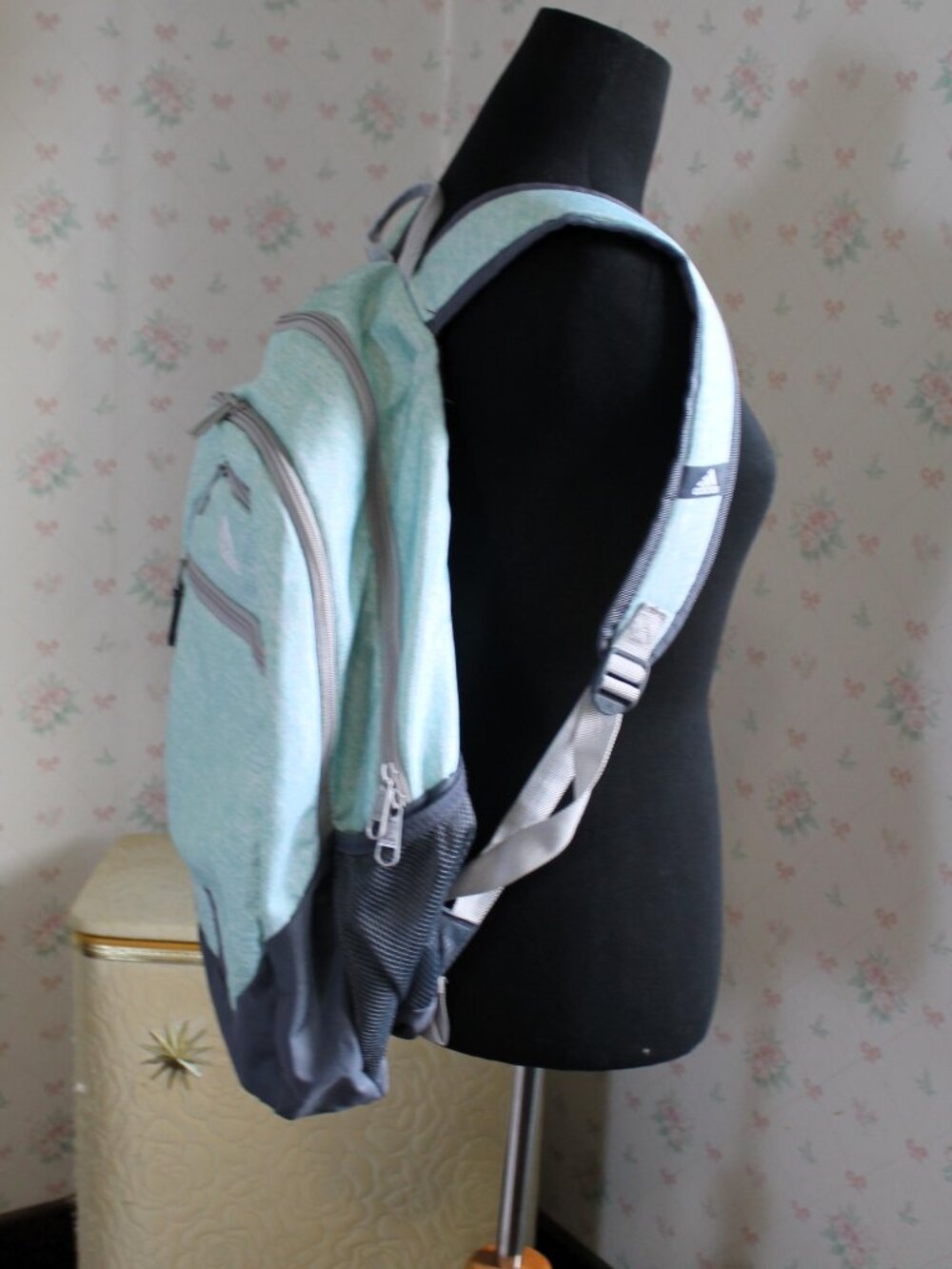 Large Adidas Backpack Bookbag Heathered Aqua - Picture 3 of 9